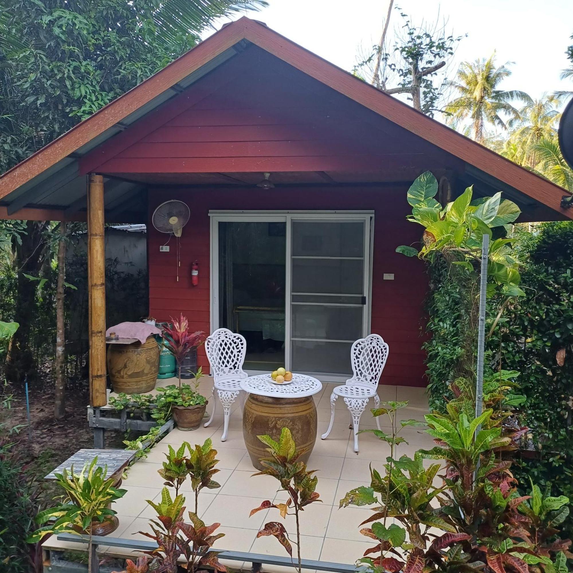 Pink Kangaroo Bungalows Ko Kut Exterior foto